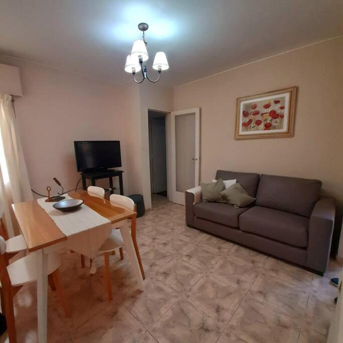 ¨Las Mayolicas¨ Hermoso Depto Con Patio Espanol Mendoza Exteriör bild